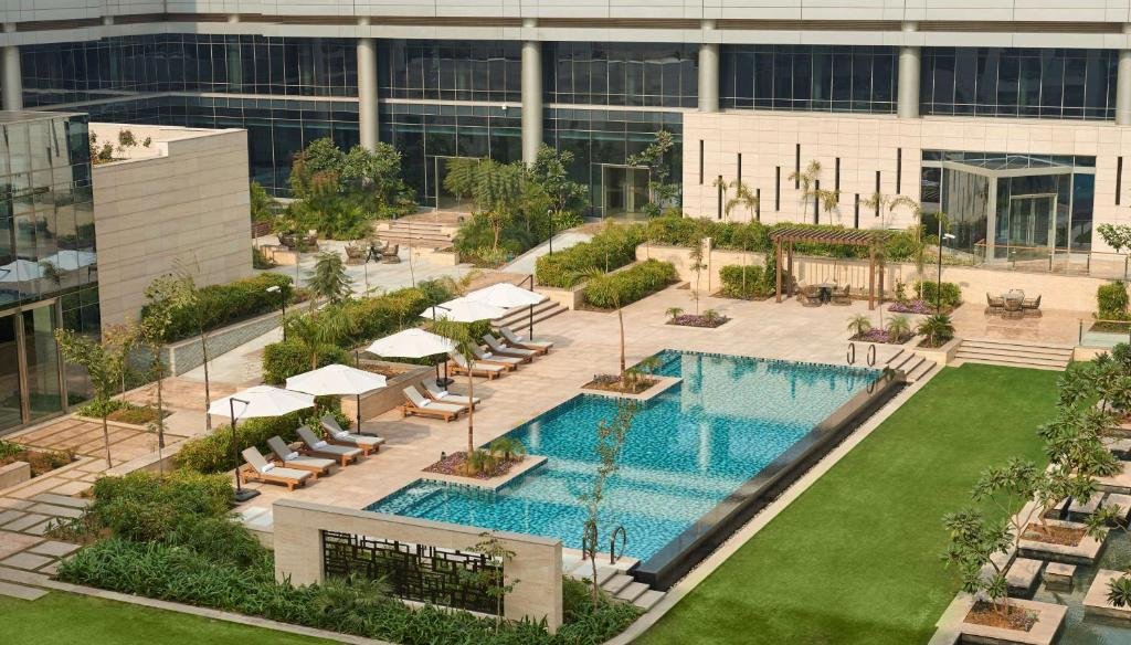 Andaz Delhi Aerocity swimming pool