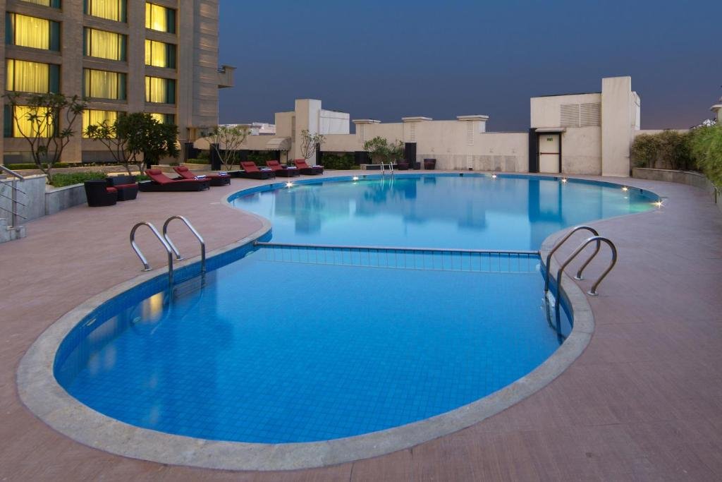 swimming pool Welcomhotel by ITC Hotels, Dwarka, New Delhi