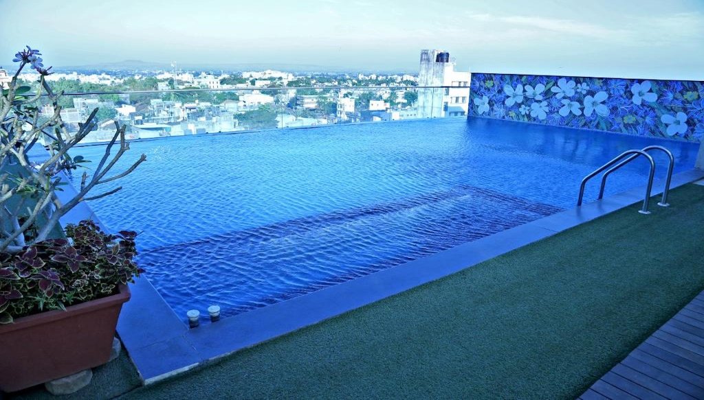 Hotel Vrishali Executive Kolhapur rooftop swimming pool