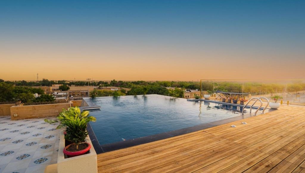 rooftop pool hotel in jaisalmer Rupal Residency