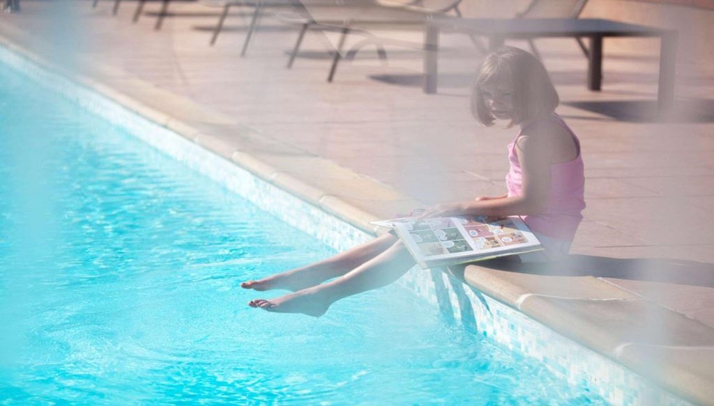 swimming pool Novotel Chennai Sipcot