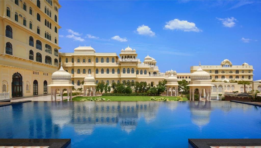 Hyatt Regency Jaipur Mansarovar pool jaipur