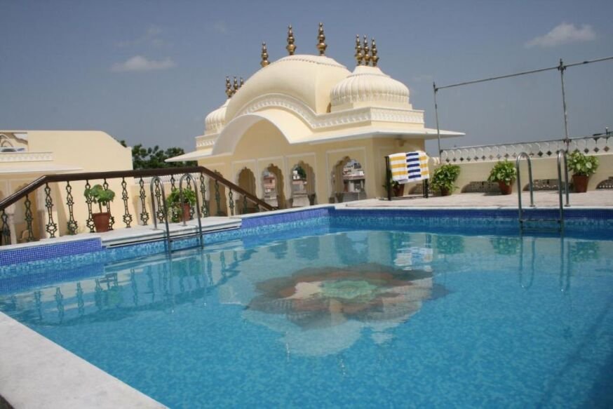 Khandela Haveli jaipur pool