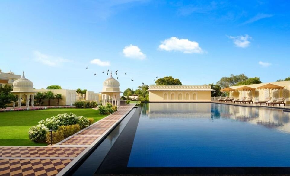 swimming pool Hyatt Regency Jaipur Mansarovar